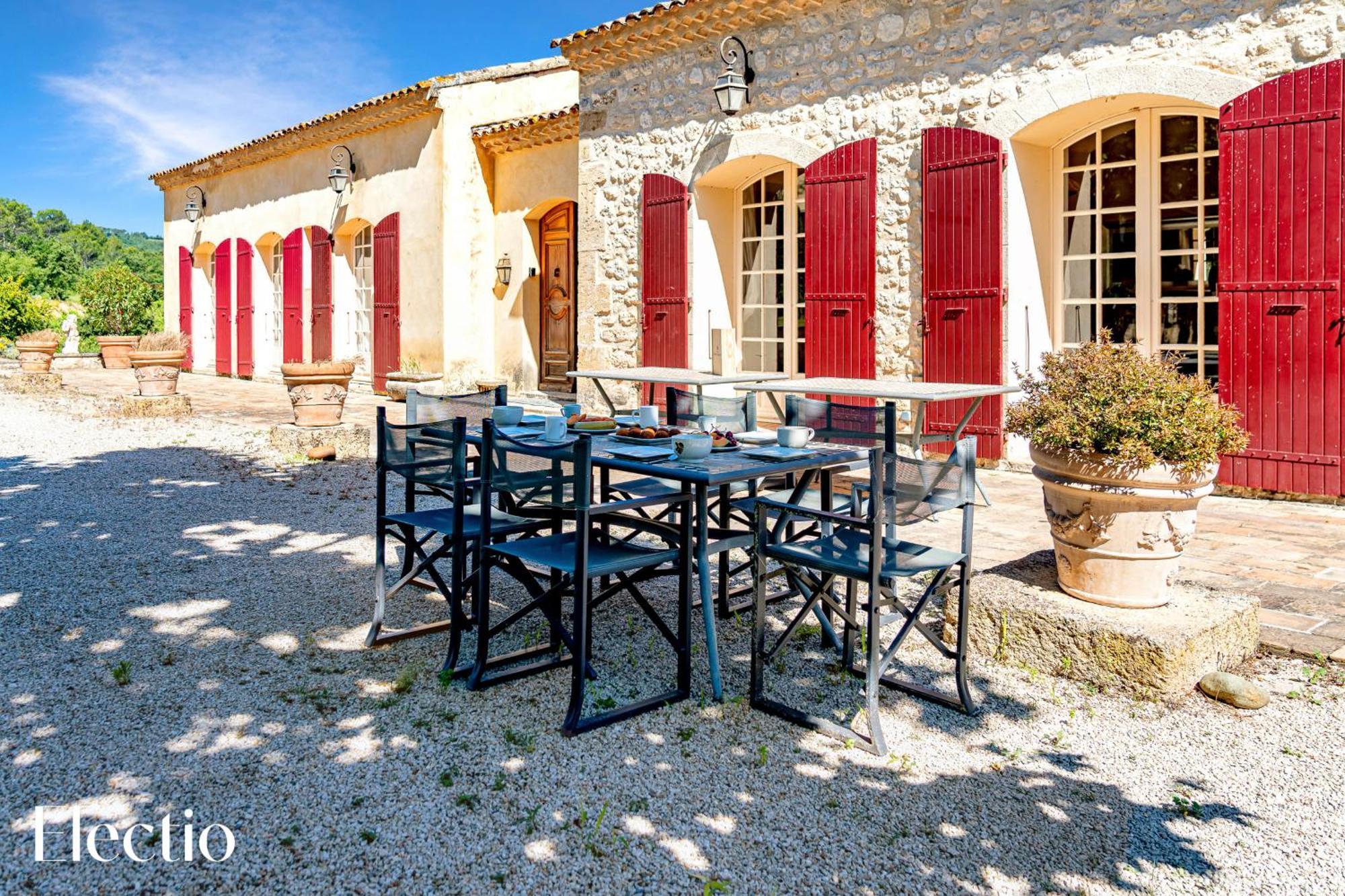 Aparthotel Bastide Domaine Tour Campanets Le Puy-Sainte-Réparade Esterno foto